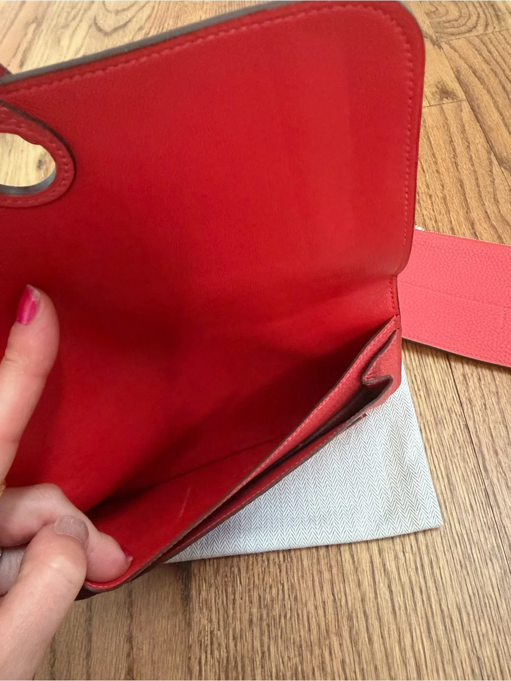 Hermes Red Dogon Duo Wallet - Picture 8 of 9